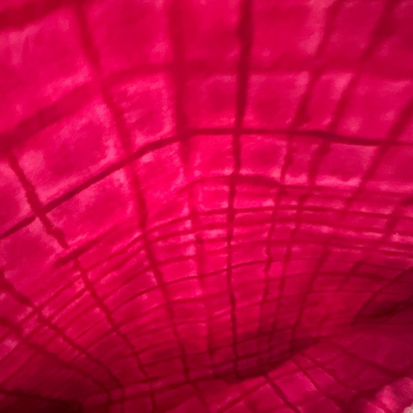 Floral Makeup Bag Filled with Face Masks & Makeup Mascara - Picture 4 of 11